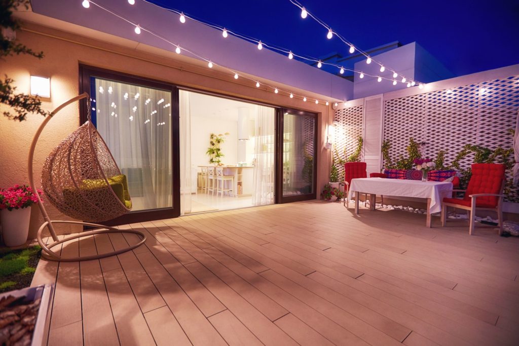 How to Choose the Perfect Lighting for Your Outdoor Space 1